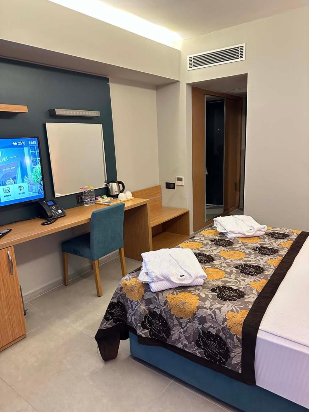 Ambrosia Hotel Beach & Spa บิเตซ ภายนอก รูปภาพ