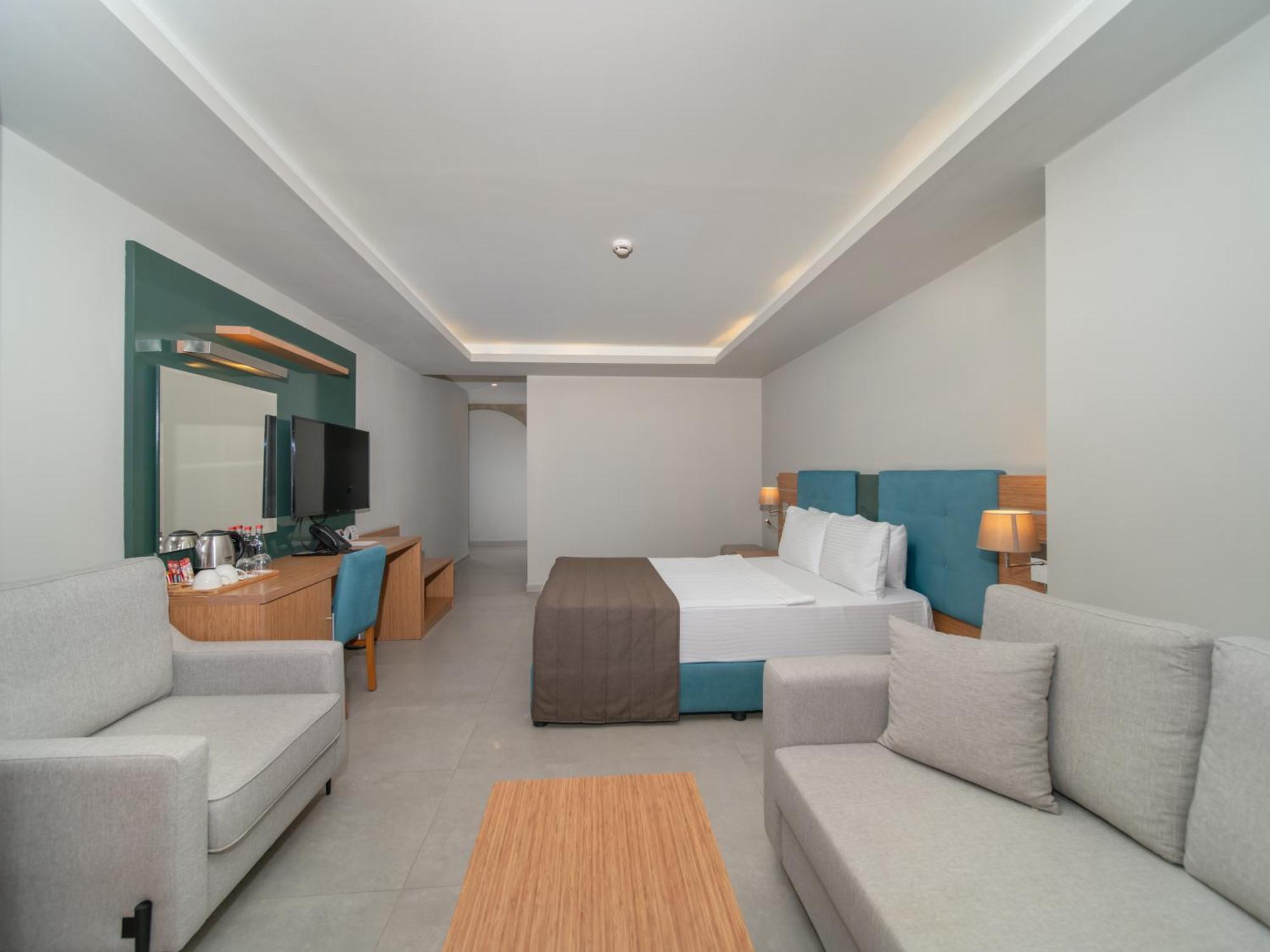 Ambrosia Hotel Beach & Spa บิเตซ ภายนอก รูปภาพ